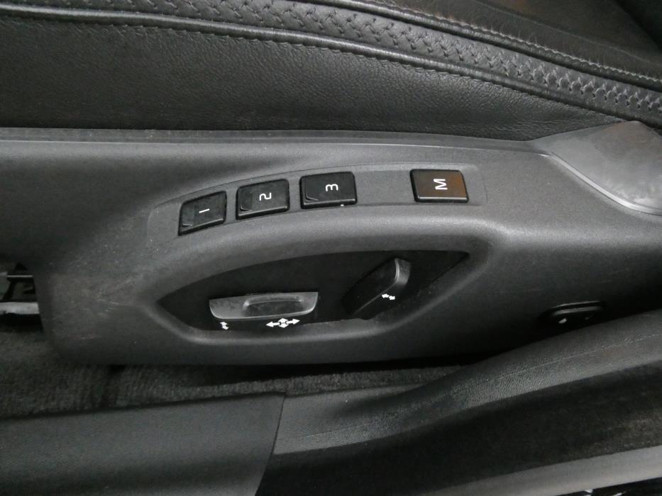 Volvo XC70 2015