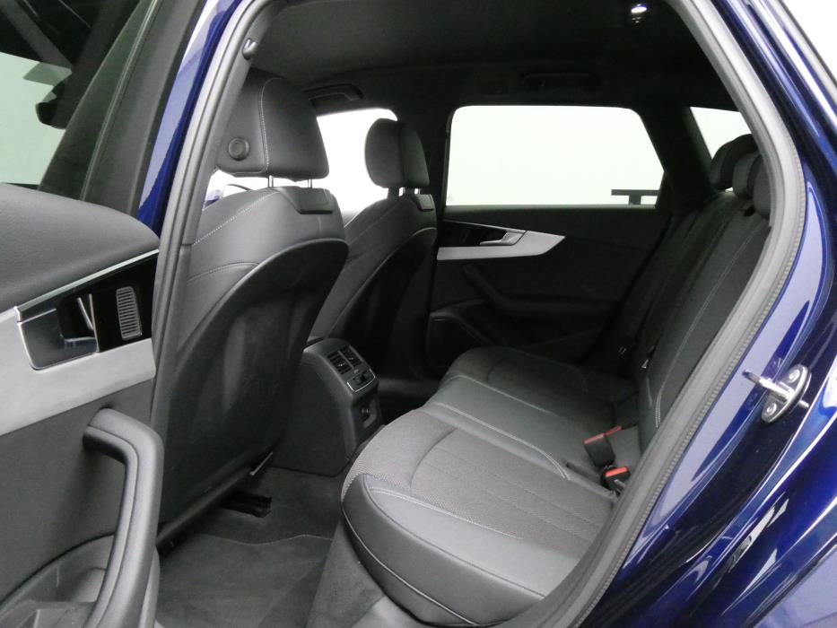 Audi A4 2022