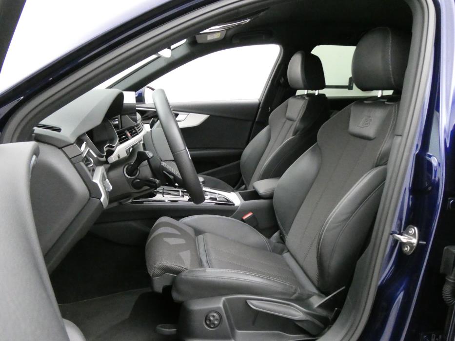 Audi A4 2022