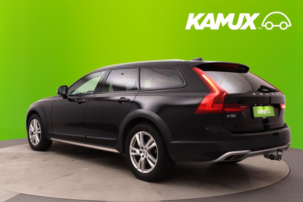 Volvo V90 Cross Country 2018