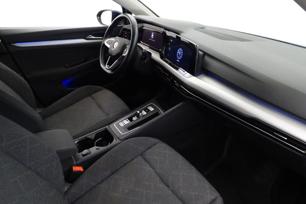Volkswagen Golf 2021