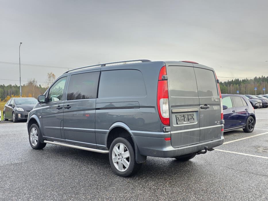 Mercedes-Benz Vito 2012