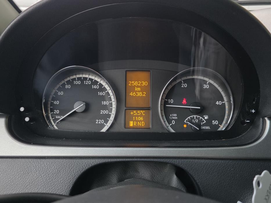 Mercedes-Benz Vito 2012