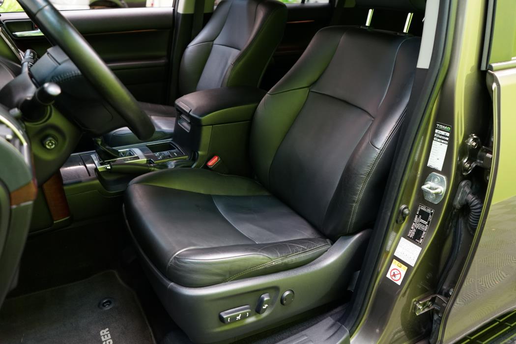 Toyota Land Cruiser 2014