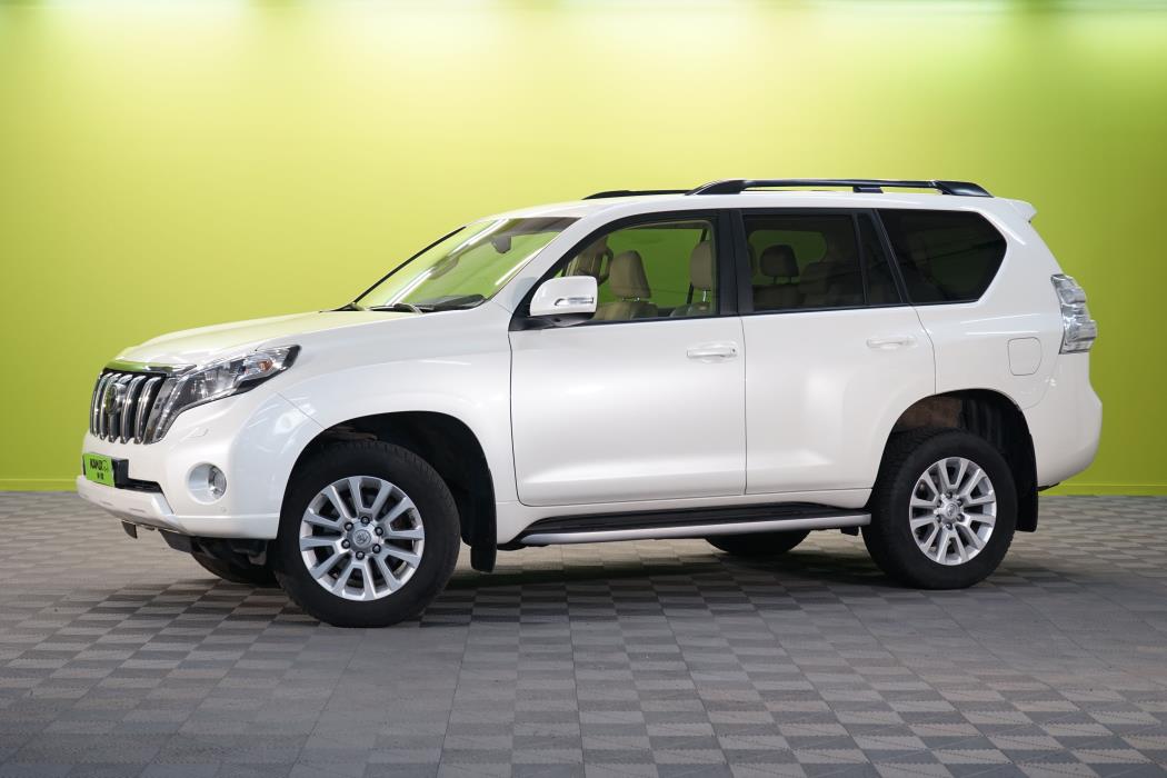Toyota Land Cruiser 2016