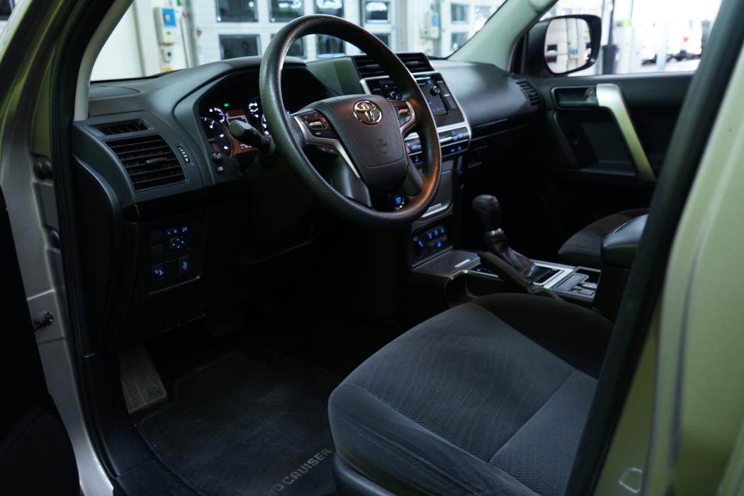 Toyota Land Cruiser 2019