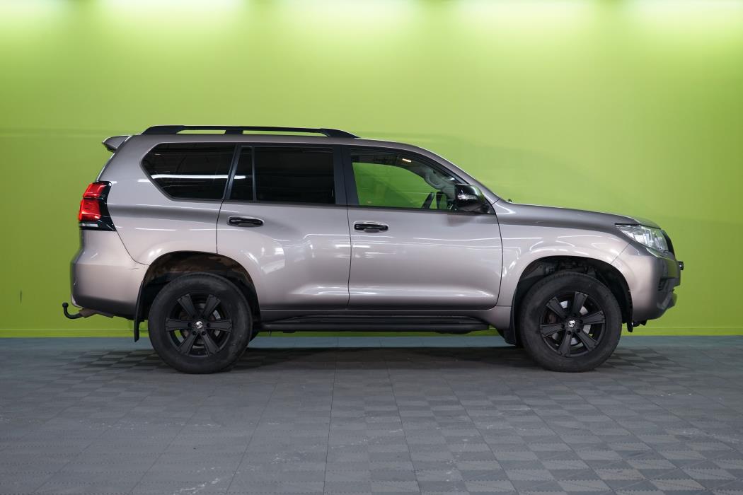 Toyota Land Cruiser 2019