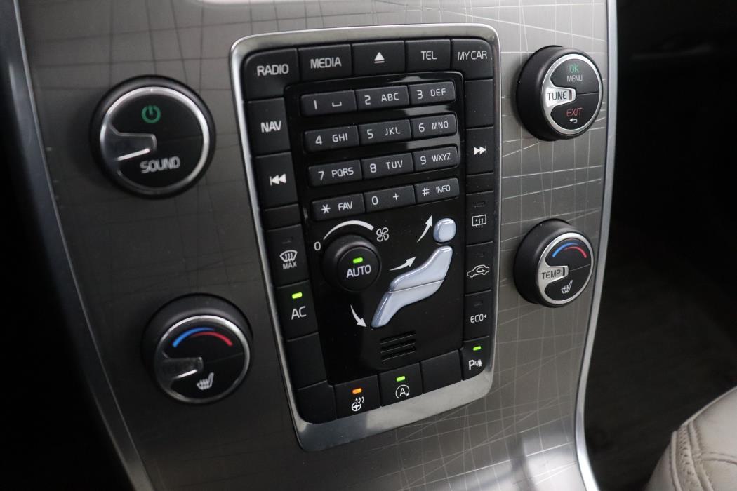Volvo XC70 2014