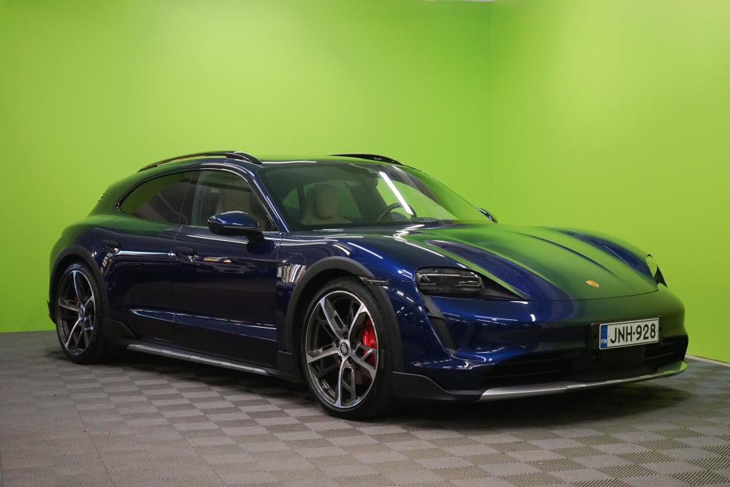 Porsche Taycan 2022