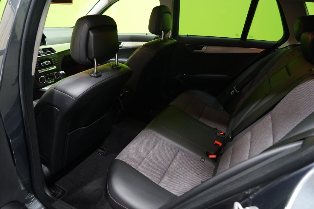 Mercedes-Benz C 2013