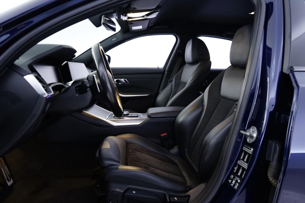 BMW 330 2019