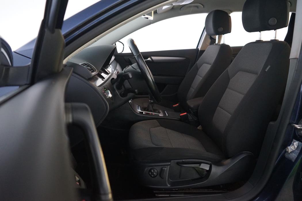 Volkswagen Passat 2013