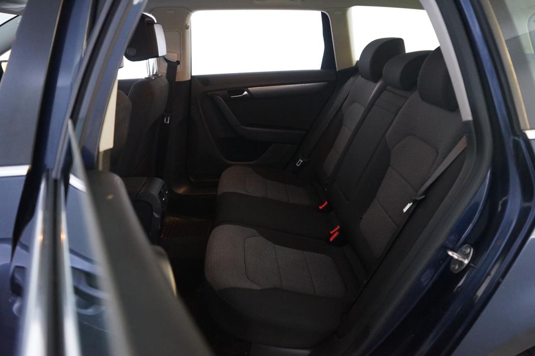 Volkswagen Passat 2013