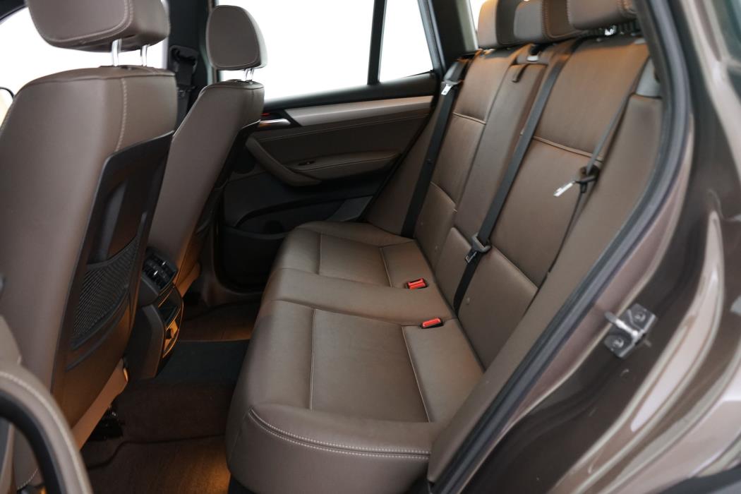 BMW X3 2012