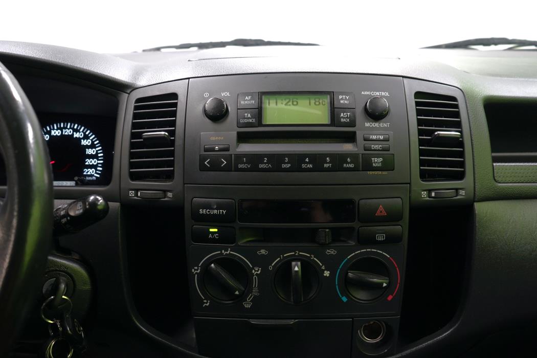 Toyota Corolla Verso 2003