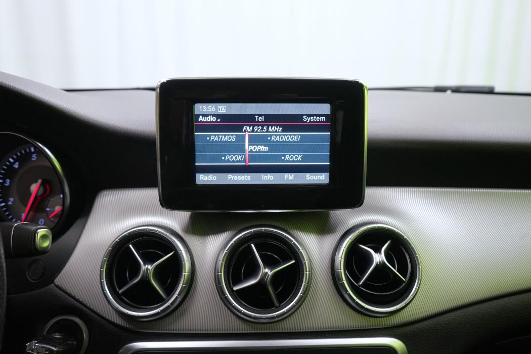 Mercedes-Benz CLA 2013