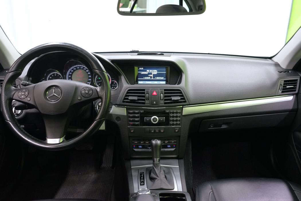 Mercedes-Benz E 2010