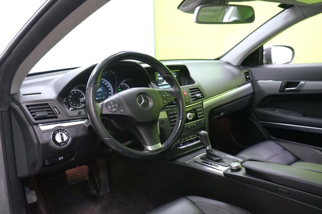 Mercedes-Benz E 2010