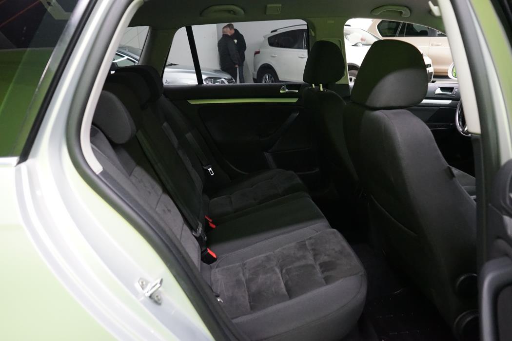 Volkswagen Golf 2011