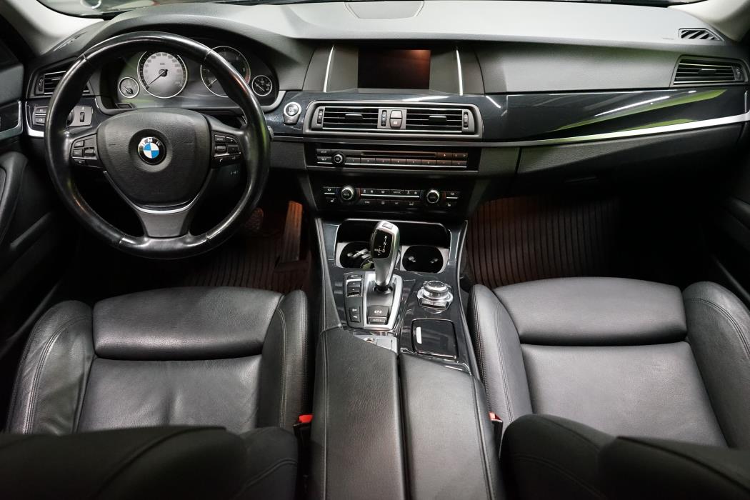 BMW 520 2016