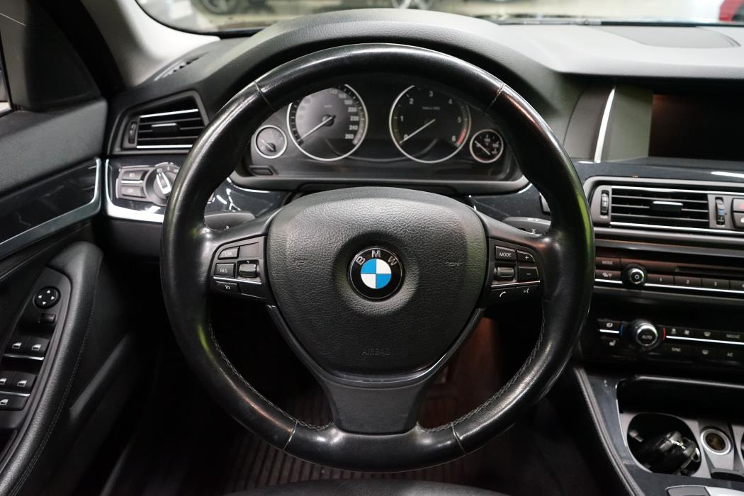 BMW 520 2016