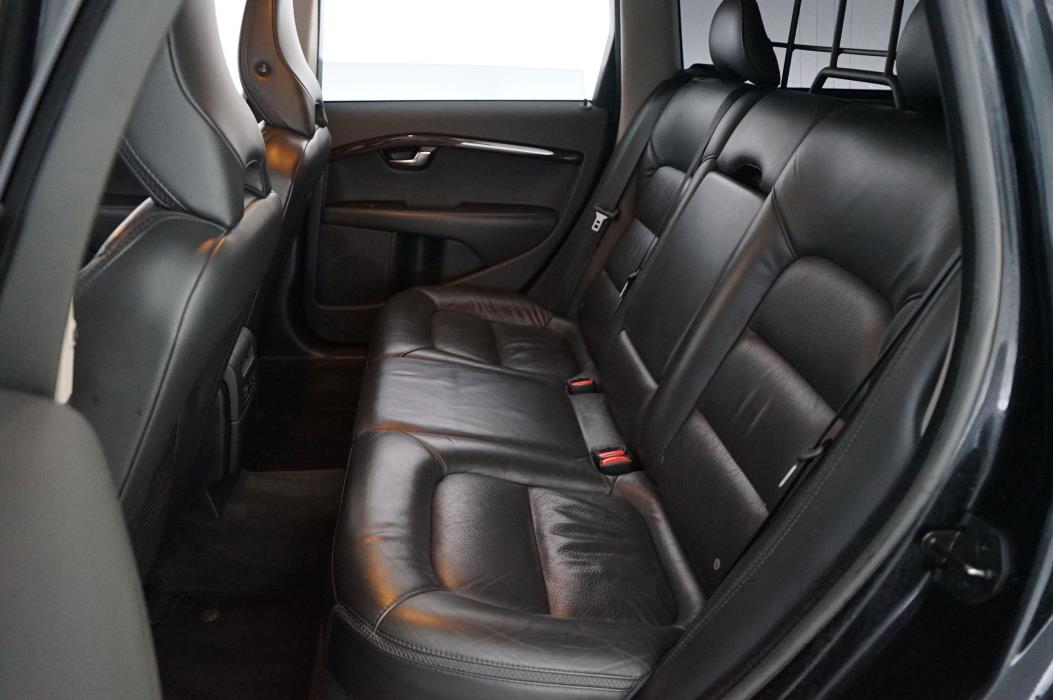 Volvo XC70 2010
