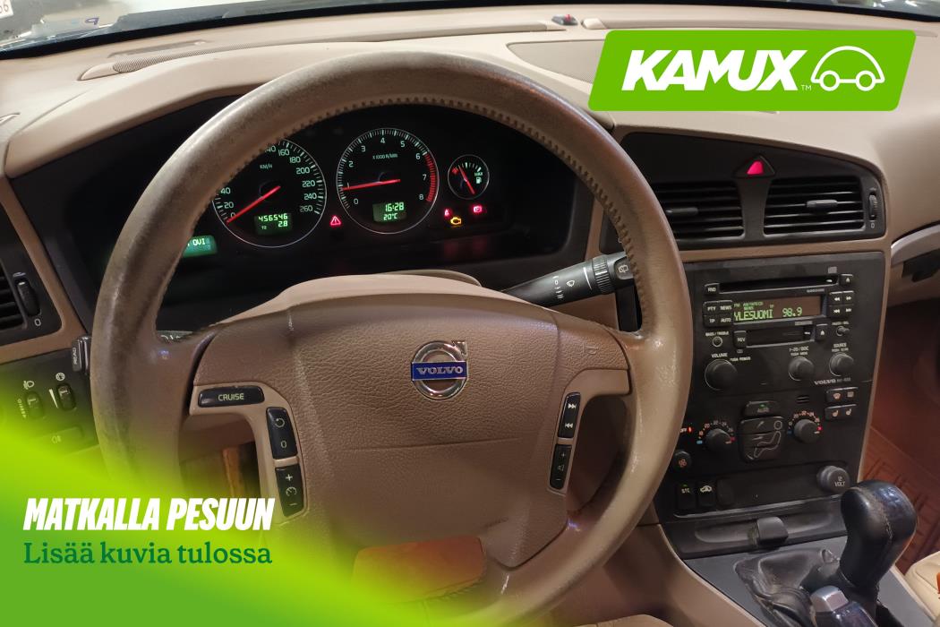 Volvo V70 2004