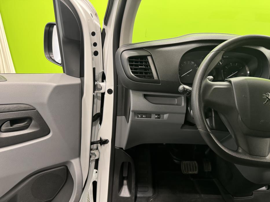 Peugeot Expert 2021