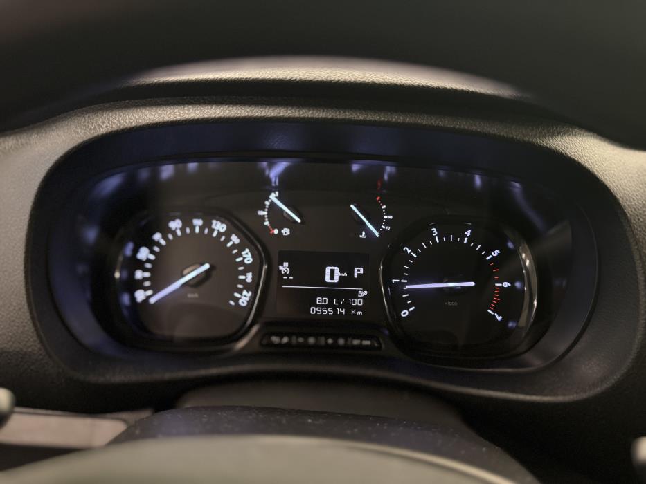 Peugeot Expert 2021