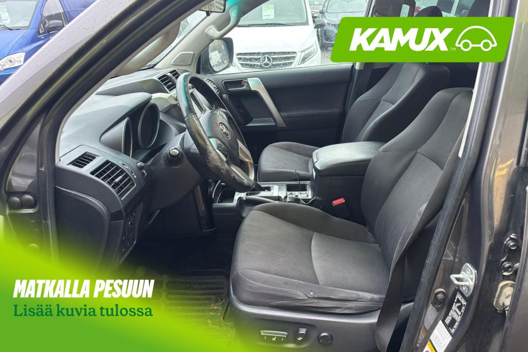 Toyota Land Cruiser 2013