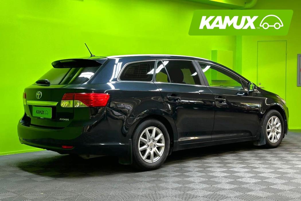 Toyota Avensis 2014