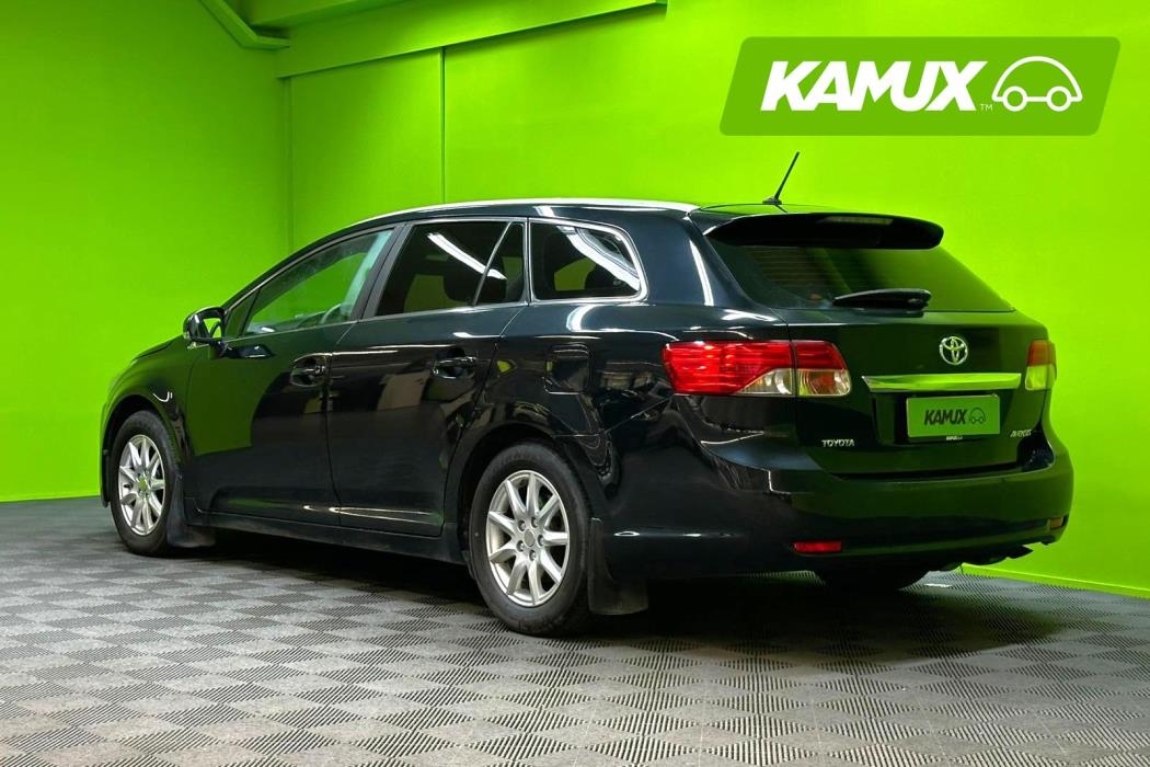 Toyota Avensis 2014