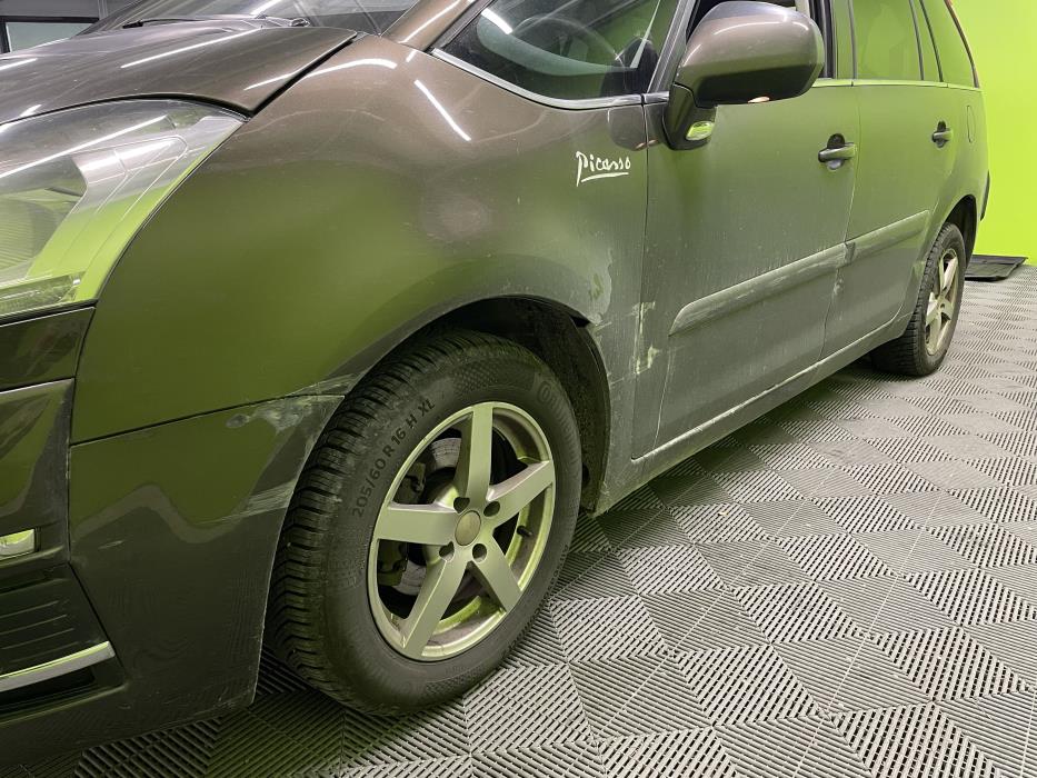 Citroen C4 Picasso 2011