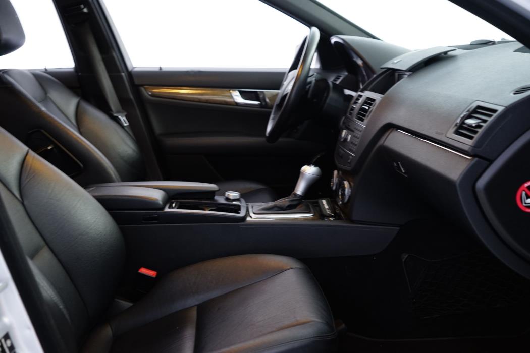 Mercedes-Benz C 2010