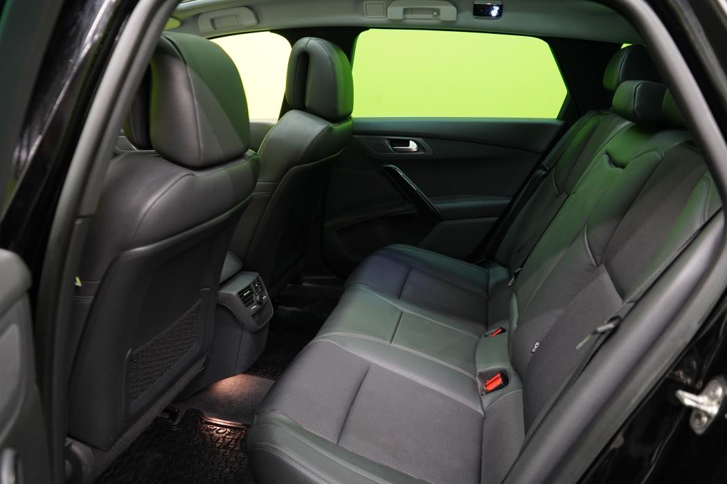 Peugeot 508 2012