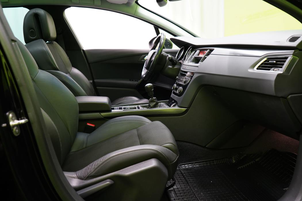 Peugeot 508 2012