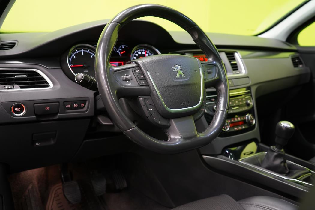 Peugeot 508 2012