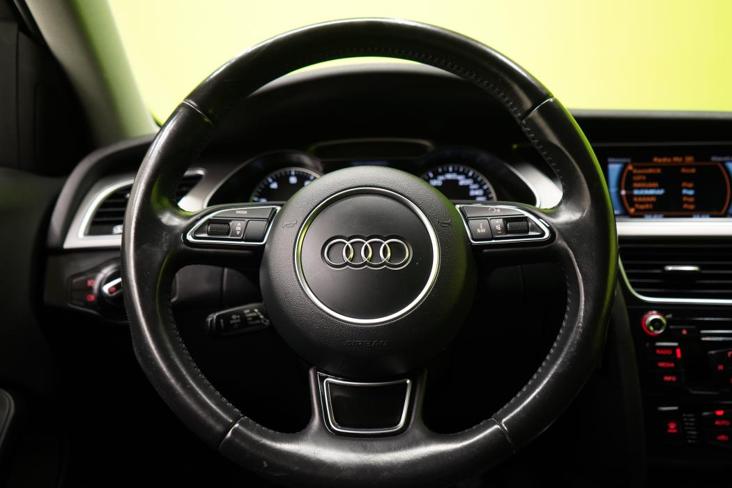 Audi A4 2014