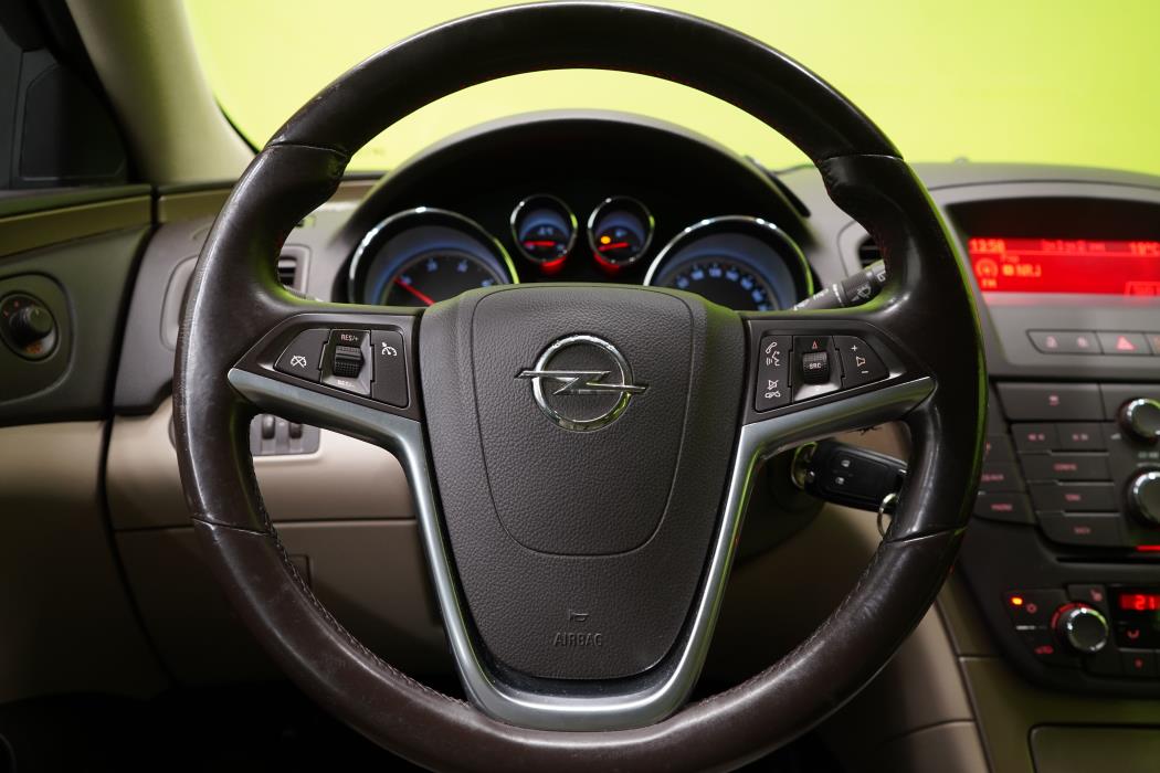 Opel Insignia 2013