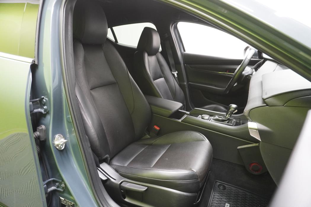 Mazda 3 2019