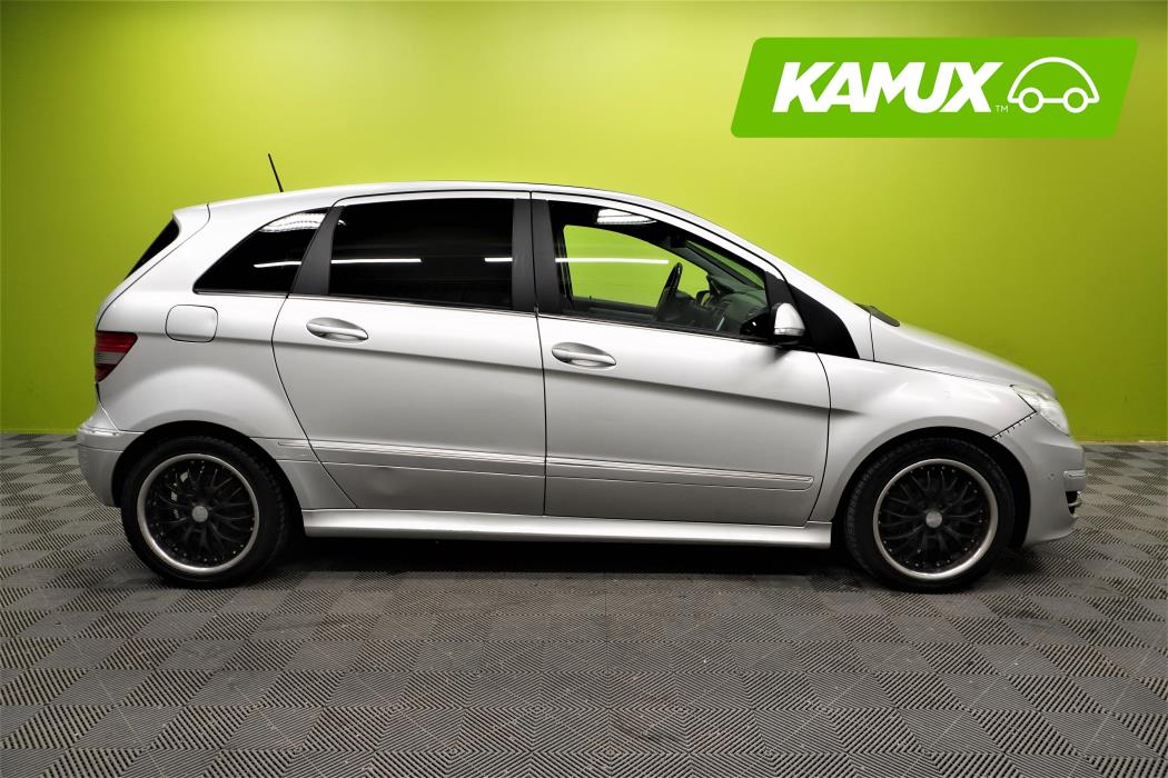 Mercedes-Benz B 2010