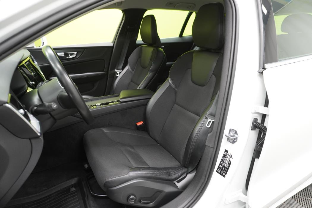 Volvo V60 2020