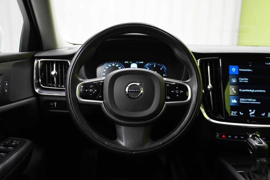 Volvo V60 2020