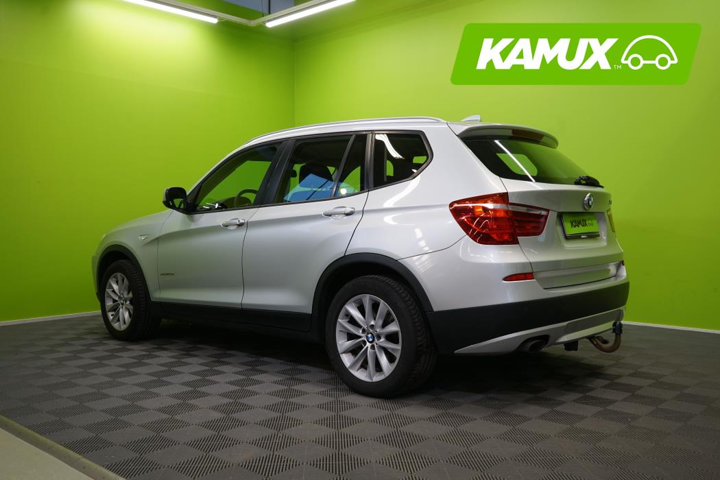 BMW X3 2011