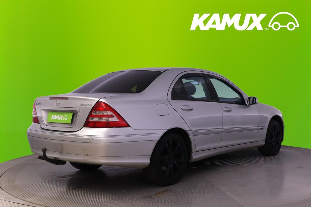 Mercedes-Benz C 2003