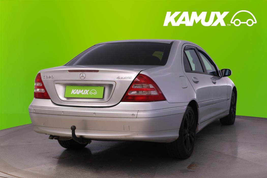 Mercedes-Benz C 2003