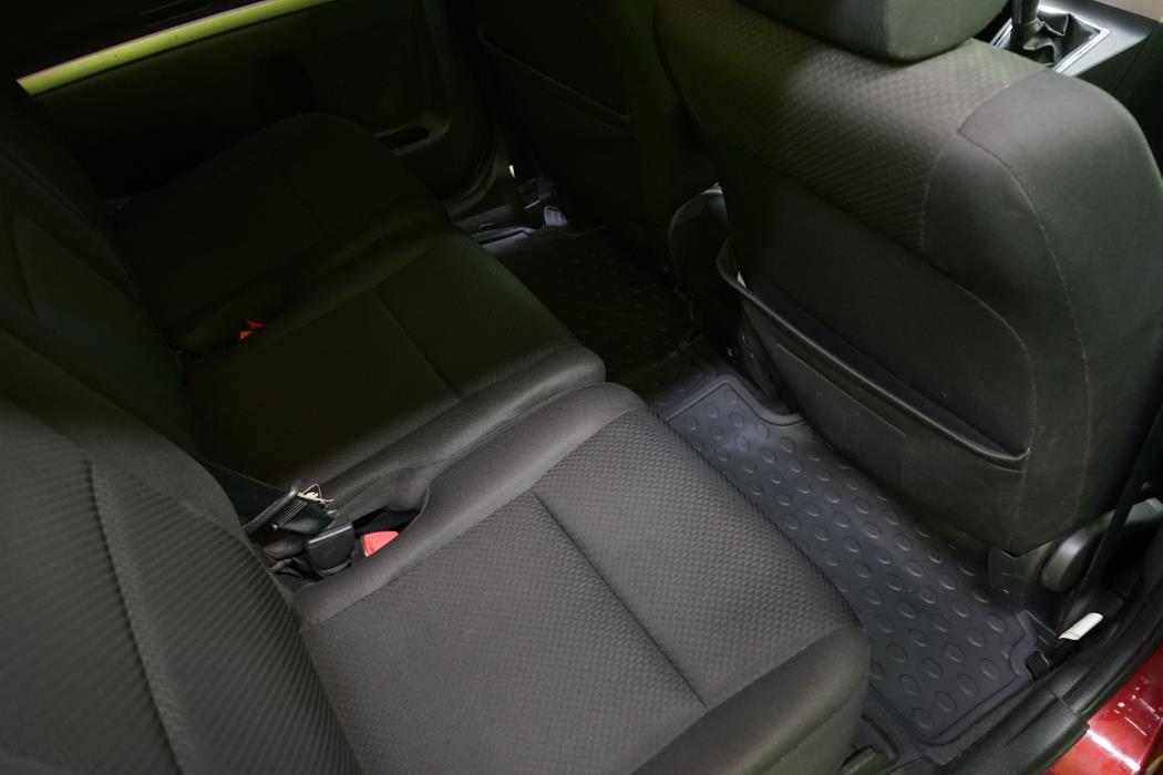 Toyota Corolla Verso 2005