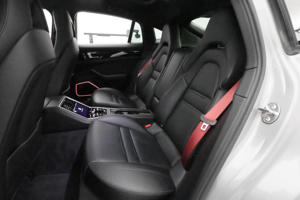Porsche Panamera 2018