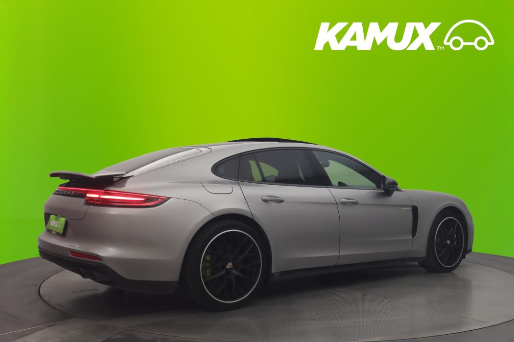 Porsche Panamera 2018