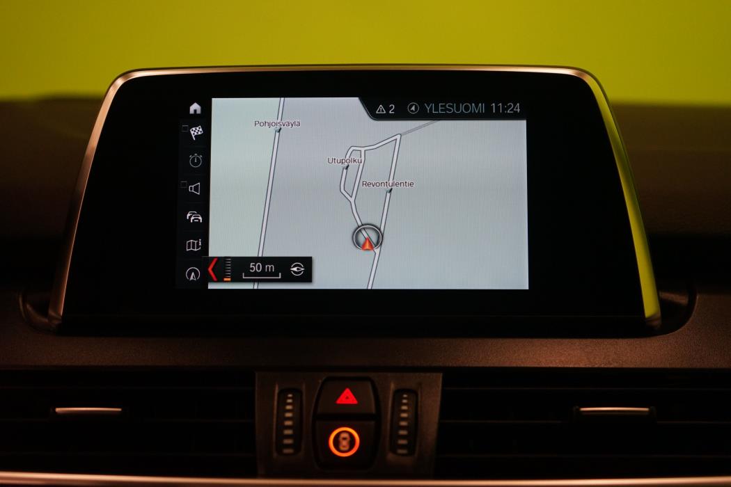 BMW 218 2021
